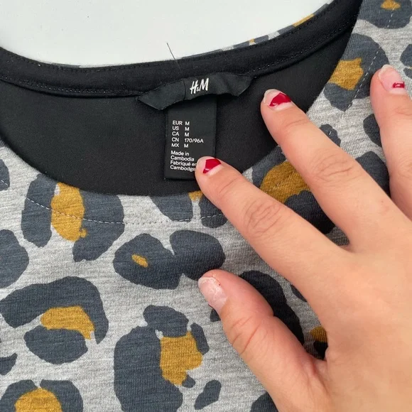 Leopard sweater - Picture 2 of 2